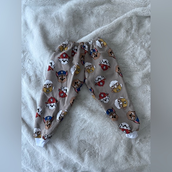 Like New - Paw Patrol Fleece Set - Picture 7 of 10